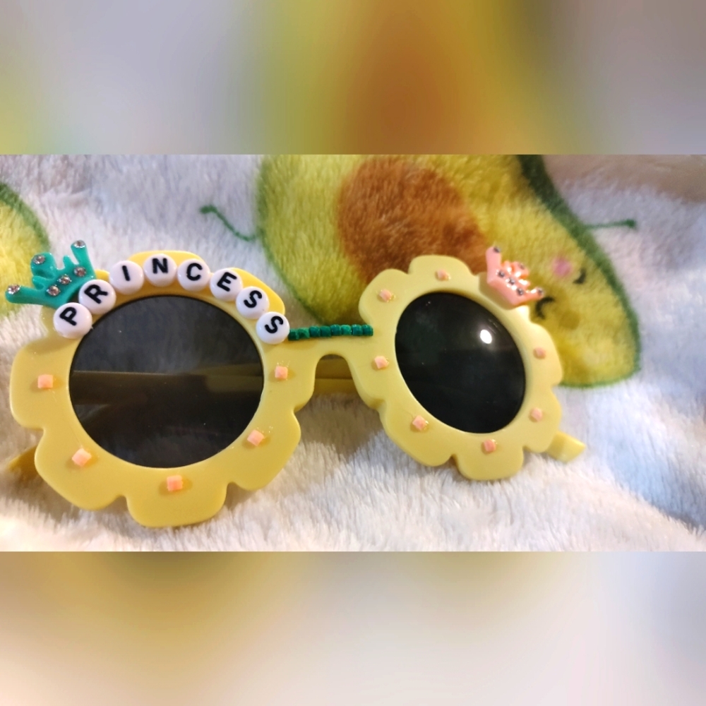 Little girl sunglasses